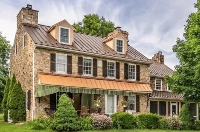 Jaka technologia powlekania PVDF sprawia, że ​​najlepszy metalowy dach z szwu...